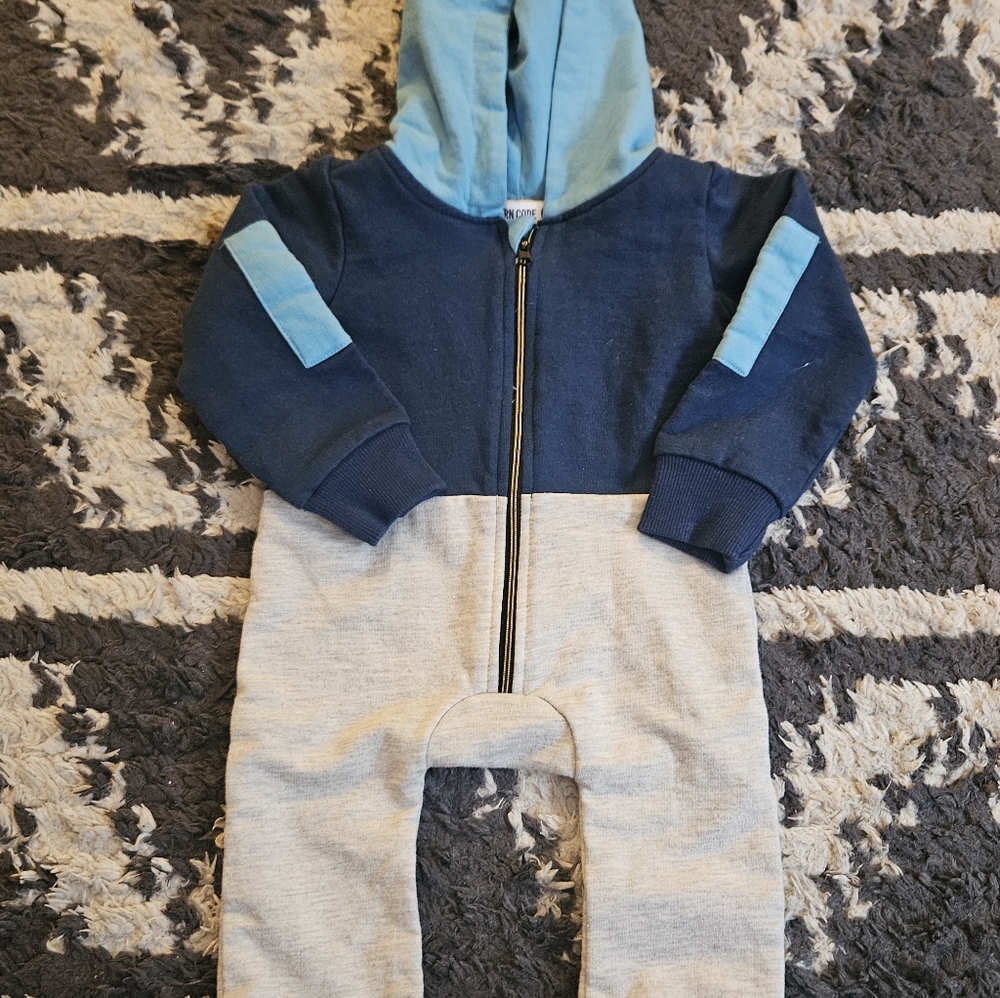 sovereign code hooded romper